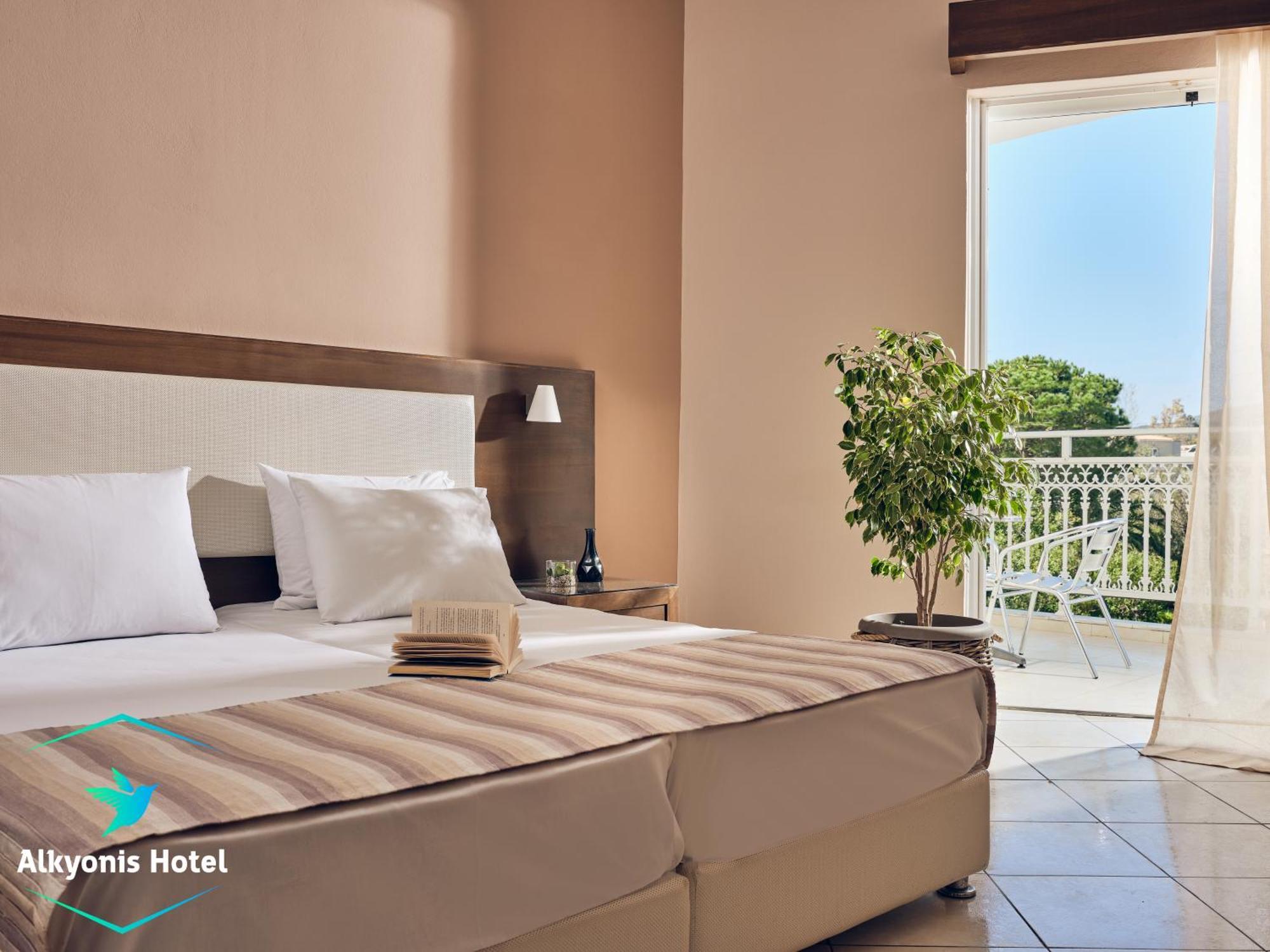 Alkyonis Hotel ลากานาส ภายนอก รูปภาพ